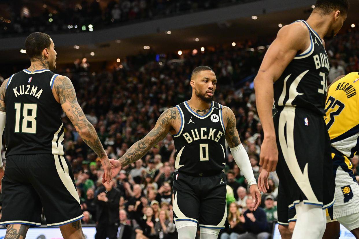 NBA季后赛焦点战绩！雄鹿虐勇士猛龙险胜