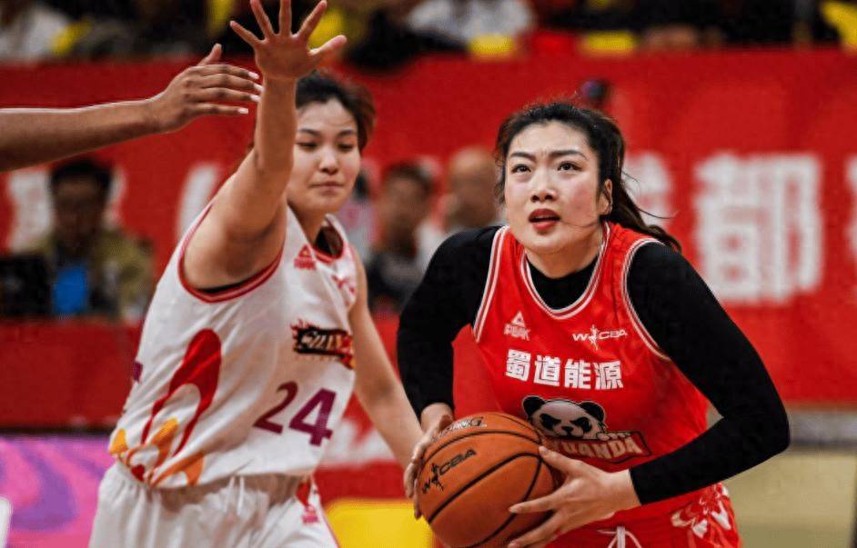 包含日本女篮连胜在望，挑战东亚竞争对手的词条